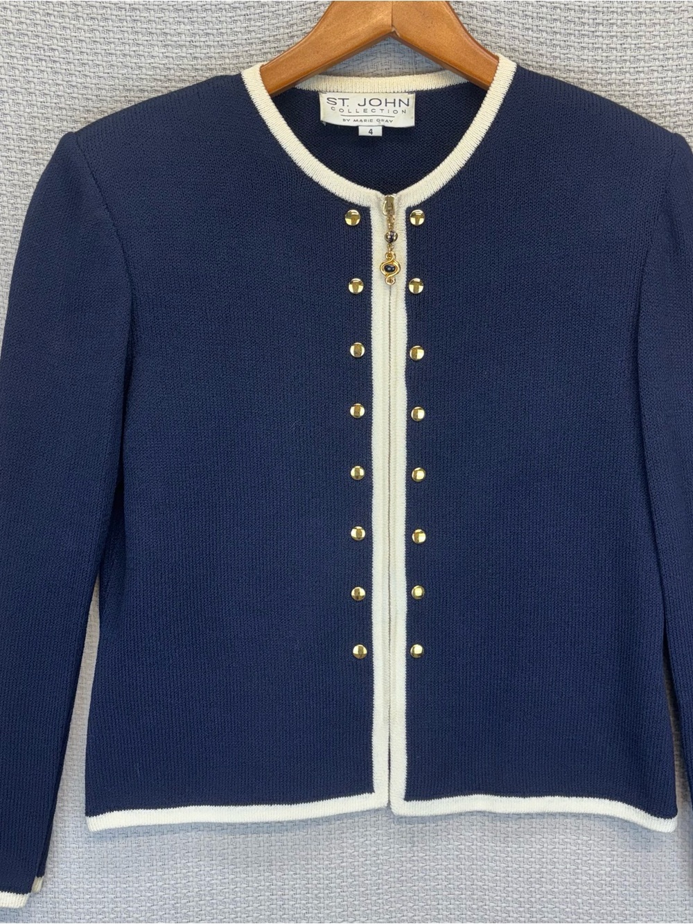 Vintage St John Navy Blue Skirt Suit Set Sz 4 Nautical Old Money Gold Buttons - Picture 14 of 16